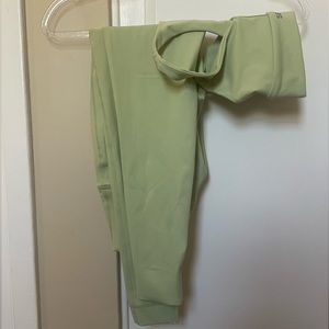 NWOT SET ACTIVE Giada luxform 2 piece set Matcha Green size S bra + leggings